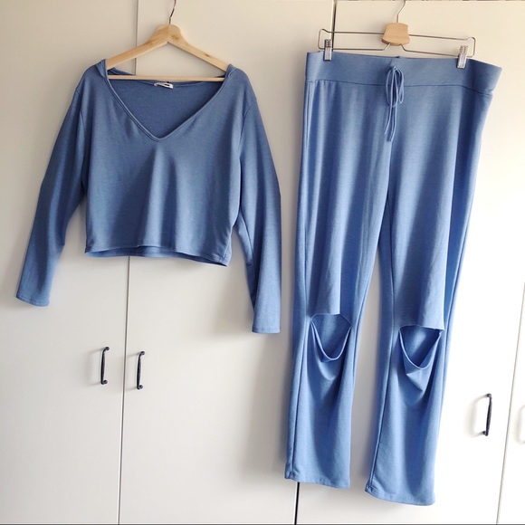 Powder Blue Matching Lounge Set - Picture 2 of 5